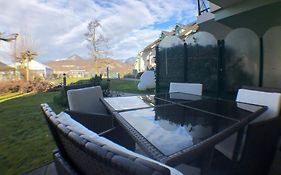 Rare : Au Bord Du Lac D'Annecy, Cosy Appartement En Rez De Jardin Avec Terrasse Privative